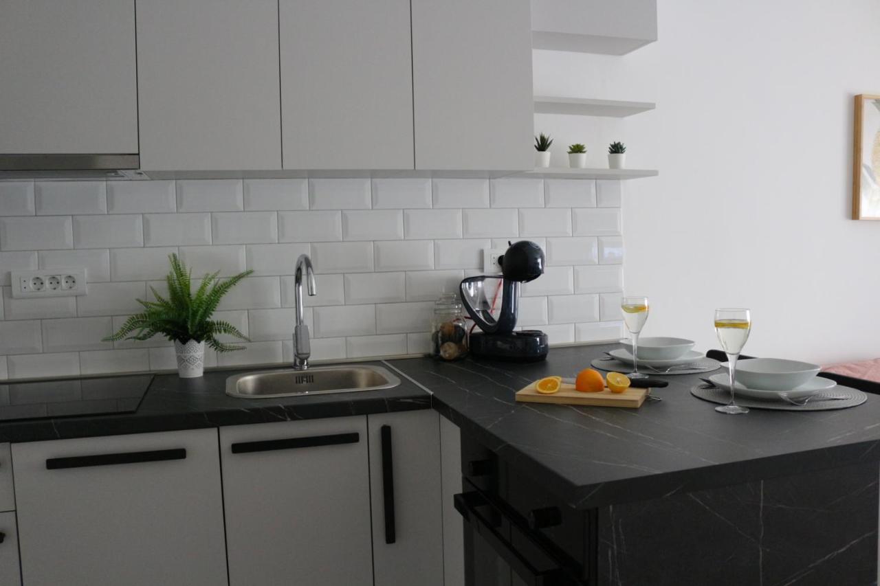 Luca, modern brand new studio apartment Zagabria Esterno foto
