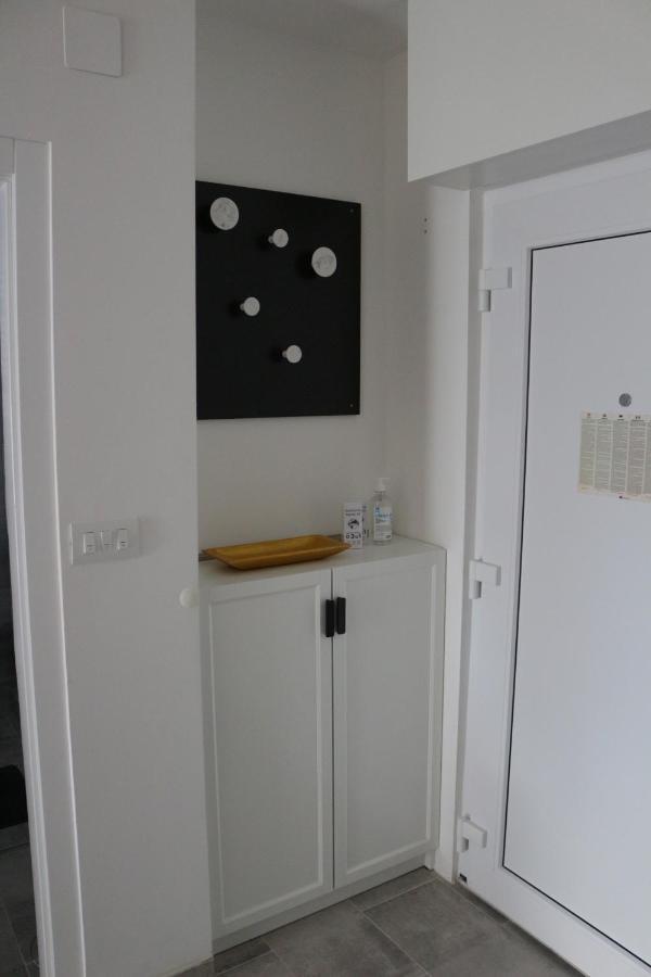 Luca, modern brand new studio apartment Zagabria Esterno foto